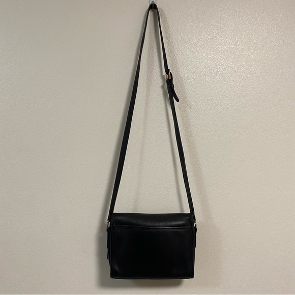 Coach Bag Black Vintage Devon Shoulder Bag- Restored - Picture 5 of 17